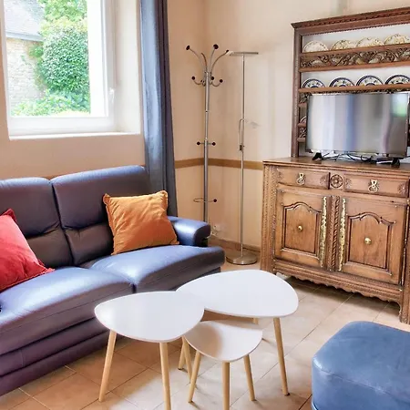 Penty Breton Pour 4 A Plougastel St Germain Holiday home Plogastel-Saint-Germain