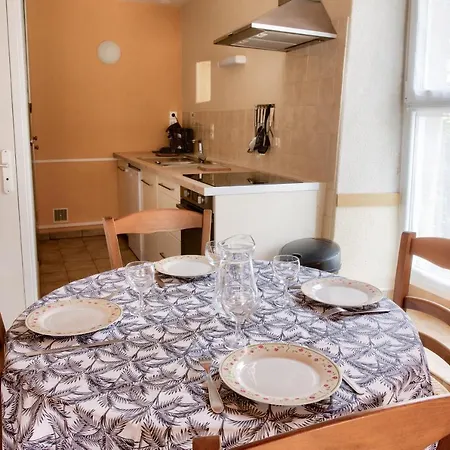 Penty Breton Pour 4 A Plougastel St Germain Holiday home *